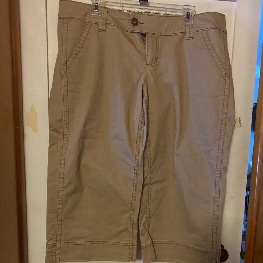 Women’s Capris
